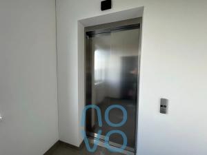Pronájem bytu 1+kk, Praha - Ruzyně, Drnovská, 34 m2