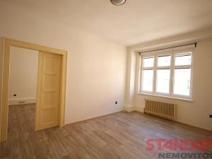 Pronájem bytu 2+1, Plzeň, Vrchlického, 67 m2