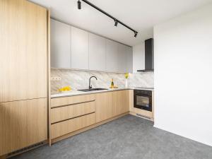 Prodej bytu 3+kk, Praha - Letňany, Chlebovická, 79 m2