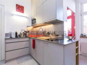 Pronájem bytu 2+kk, Praha, Eliášova, 47 m2