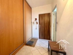 Pronájem bytu 2+1, Praha - Hostivař, Tenisová, 56 m2
