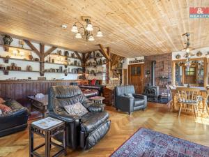 Prodej rodinného domu, Česká Kamenice, Máchova, 138 m2