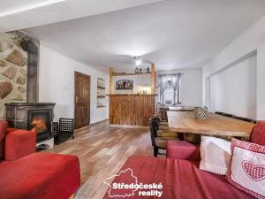 Prodej rodinného domu, Loučná pod Klínovcem, 240 m2