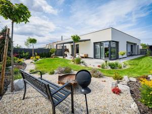 Prodej rodinného domu, Kostelec nad Černými lesy, Červený dub, 104 m2