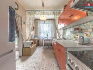 Prodej bytu 3+1, Praha - Troja, Lešenská, 67 m2