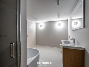 Prodej bytu 2+kk, Praha - Smíchov, Na Valentince, 100 m2