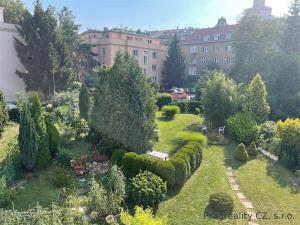 Pronájem bytu 1+kk, Praha, Ve struhách, 28 m2