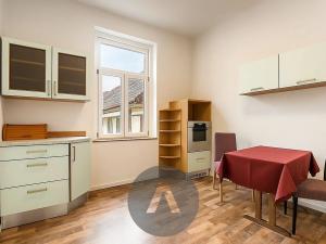 Pronájem bytu 3+1, Brno, Bratislavská, 100 m2