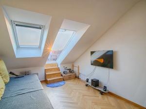 Pronájem bytu 3+kk, Praha - Nusle, náměstí Bratří Synků, 73 m2