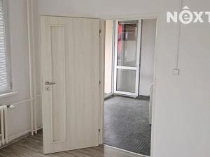Pronájem bytu 3+1, Sezimovo Ústí, Svépomoc, 65 m2