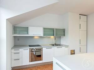 Pronájem bytu 5+1, Praha - Dejvice, Paťanka, 130 m2