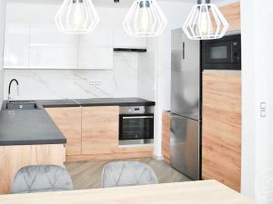 Pronájem bytu 3+kk, Praha - Troja, Lublinská, 68 m2