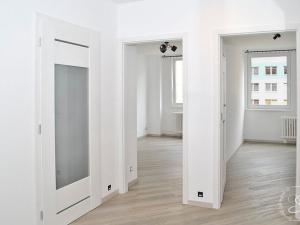 Pronájem bytu 3+kk, Praha - Troja, Lublinská, 68 m2