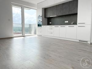 Pronájem bytu 2+kk, Praha - Řepy, Laudova, 58 m2