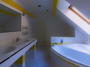 Prodej rodinného domu, Tábor - Čelkovice, Nábřeží, 291 m2