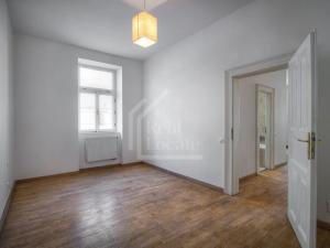 Pronájem bytu 2+kk, Praha - Holešovice, Komunardů, 48 m2