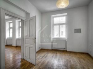 Pronájem bytu 2+kk, Praha - Holešovice, Komunardů, 48 m2