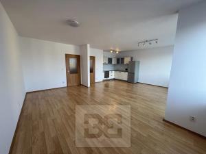 Pronájem bytu 1+kk, Praha - Holešovice, U měšťanského pivovaru, 54 m2