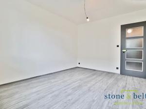 Pronájem bytu 2+kk, Praha - Prosek, Čakovická, 53 m2