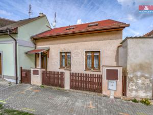 Prodej rodinného domu, Dobřany, Stromořadí, 97 m2