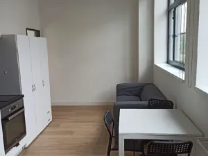 Pronájem bytu 2+kk, Praha - Vysočany, Poděbradská, 45 m2