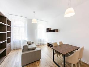Prodej bytu 3+kk, Praha - Smíchov, Kmochova, 70 m2
