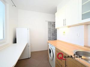 Prodej bytu 2+1, Praha - Vokovice, Mozambická, 52 m2