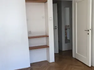 Pronájem bytu 1+1, Praha - Holešovice, Bubenská, 25 m2