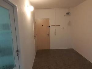 Pronájem bytu 2+1, Praha - Braník, Mezivrší, 65 m2