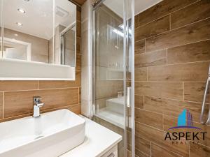 Pronájem bytu 1+kk, Praha - Vokovice, Evropská, 24 m2