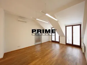 Pronájem kanceláře, Praha - Smíchov, Štefánikova, 129 m2