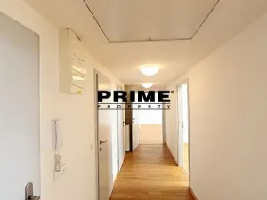 Pronájem kanceláře, Praha - Smíchov, Štefánikova, 129 m2