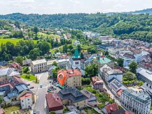 Pronájem bytu 2+1, Semily, Komenského náměstí, 65 m2
