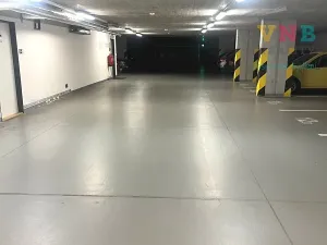 Pronájem garážového stání, Olomouc, Edvarda Beneše, 12 m2