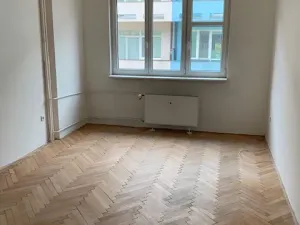 Pronájem bytu 2+1, Pardubice, Sladkovského, 70 m2