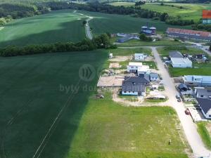 Prodej pozemku pro bydlení, Veliš, 1400 m2