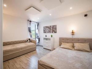 Prodej vily, Loučná pod Klínovcem, 210 m2