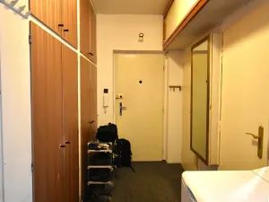 Pronájem bytu 2+1, Praha - Břevnov, Na Petřinách, 54 m2