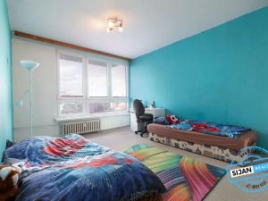 Prodej bytu 2+1, Opava, Holasická, 51 m2