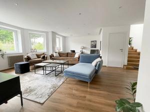 Pronájem rodinného domu, Průhonice, Pod Valem II., 270 m2