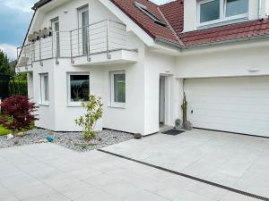 Pronájem rodinného domu, Průhonice, Pod Valem II., 270 m2
