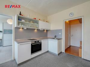 Prodej bytu 1+1, Plzeň, Vejprnická, 36 m2