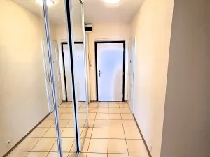 Prodej bytu 2+kk, Praha - Háje, Mendelova, 42 m2