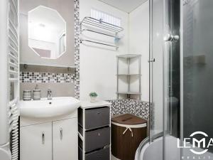 Prodej bytu 2+1, Olomouc, Řezáčova, 56 m2