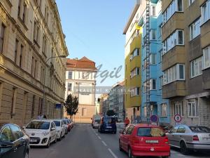 Pronájem garáže, Brno, 15 m2