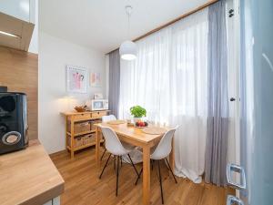 Prodej bytu 3+1, Olomouc, Synkova, 80 m2