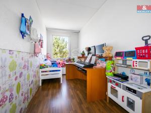 Prodej bytu 3+1, Spálené Poříčí, Zámecká, 83 m2