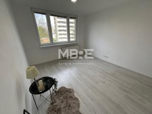 Pronájem bytu 2+1, Karviná - Hranice, Bratr. Veverkových, 54 m2