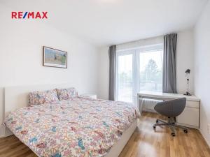 Pronájem bytu 3+kk, Praha - Strašnice, Zvěřinova, 96 m2
