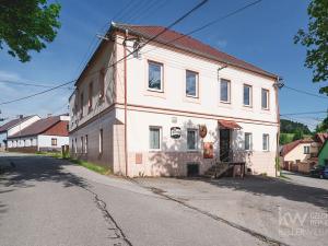 Prodej vícegeneračního domu, Zálezly, 900 m2